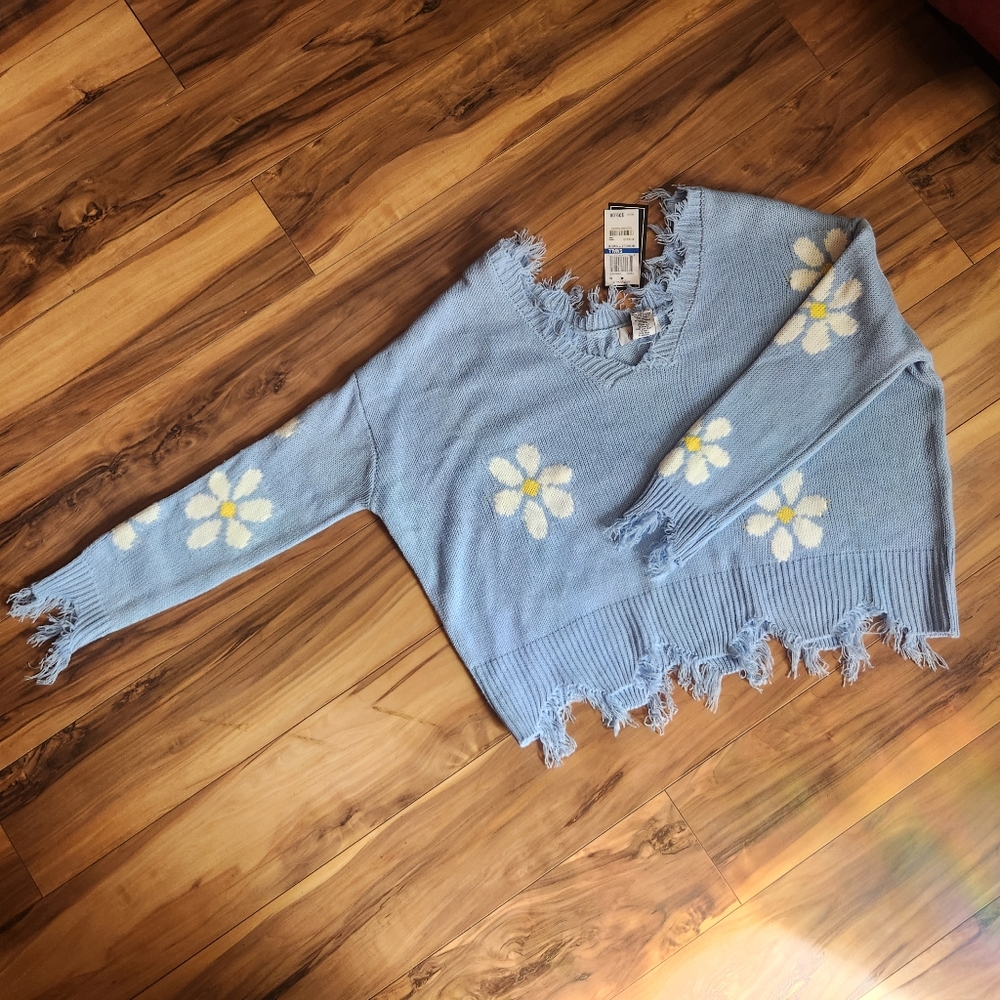 Just Polly Distressed Baby Blue Daisy Knit Sweater Size Small